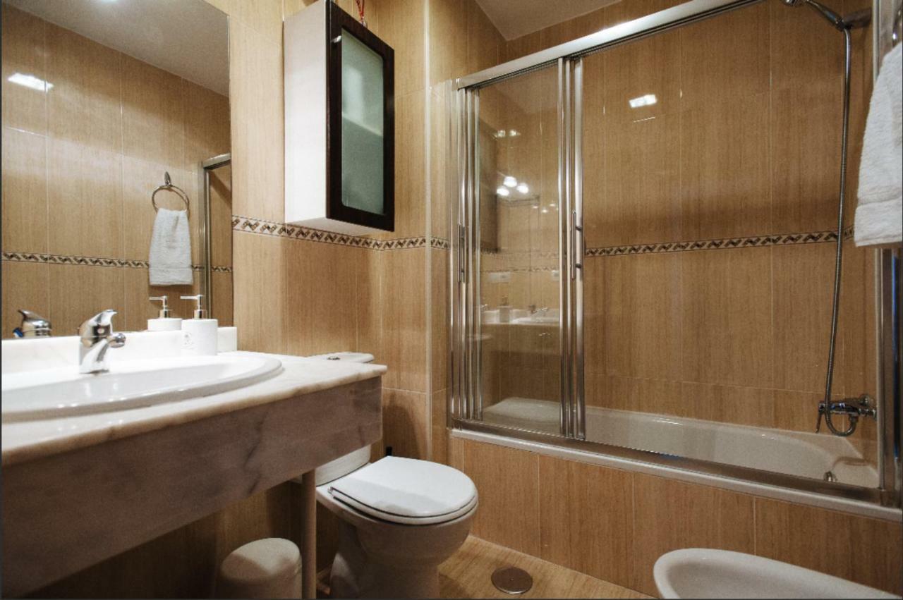 The Hostelito! Free Parking Apartment Sevilla